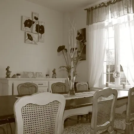 Bed and Breakfast Un Parfum De Campagne 3*