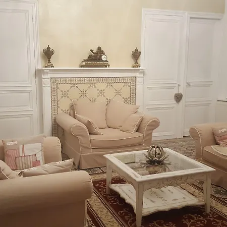 Un Parfum De Campagne Bed and Breakfast 3*